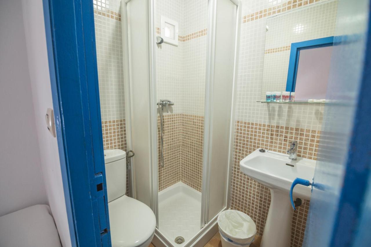 Pension Riad Mediterraneo Barbate Exterior photo