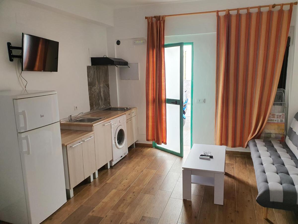 Pension Riad Mediterraneo Barbate Room photo